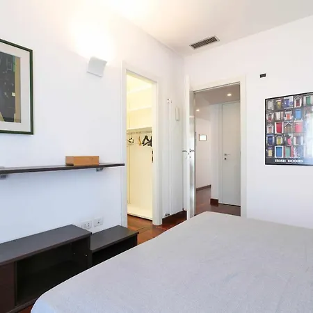 Apartment Npa20 Luxury Large In Navigli District Milan